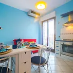 Apartment 254 - Trilocale Al 1 Piano A Terrazzo Vista Mare, Climatizzato Inclusa Marcelli