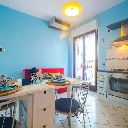 Apartment 254 - Trilocale Al 1 Piano A Terrazzo Vista Mare, Climatizzato Inclusa Nel Prezzo Marcelli